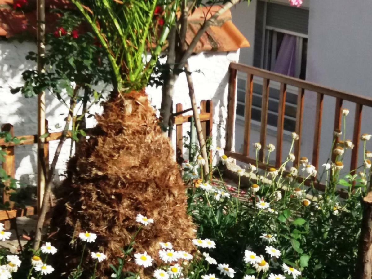 Traditional House Paschalis Cavala Exterior foto